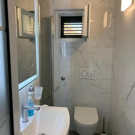 Apartment By The Sea Sparadici, Sibenik - 23591