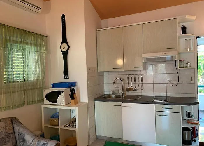 Apartman By The Sea Sparadici, Sibenik - 23591 Grebastica